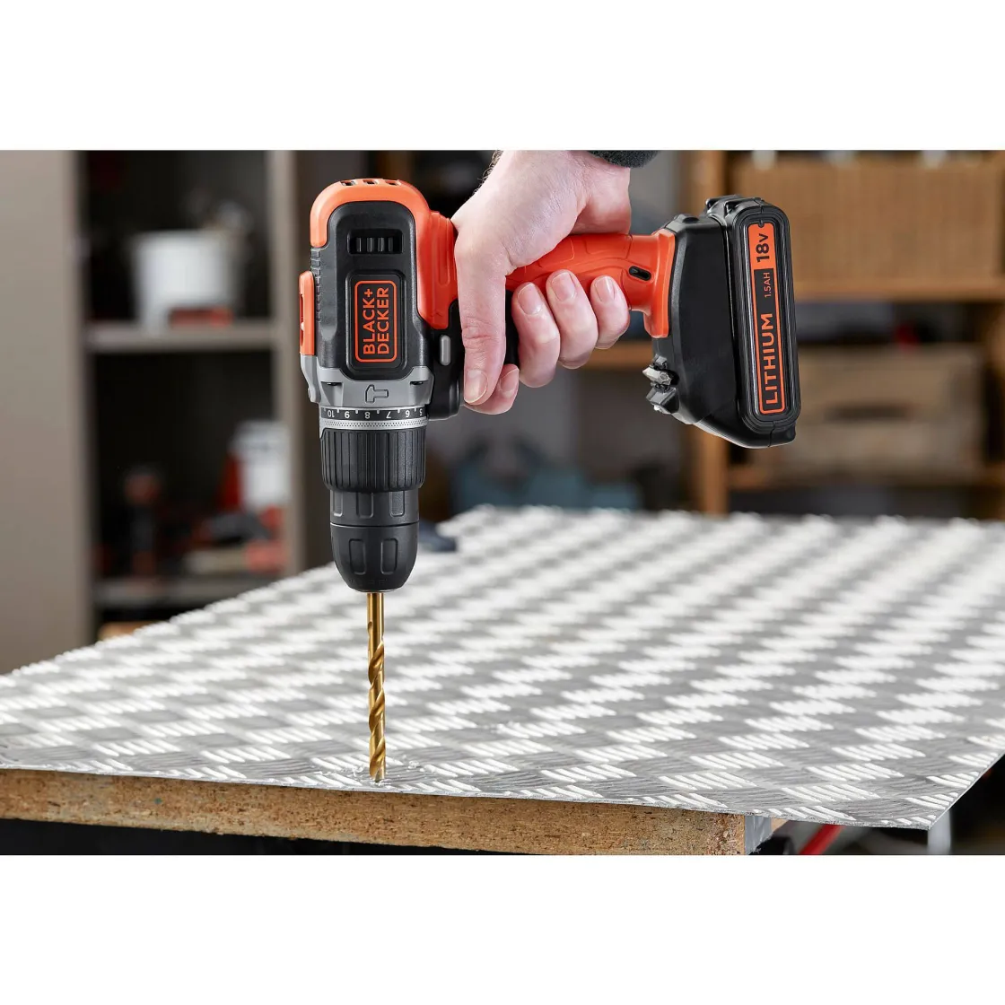 Brico Black + Decker Schroef,-Klopboormachine 18V ( 2 Accu'S) Sale