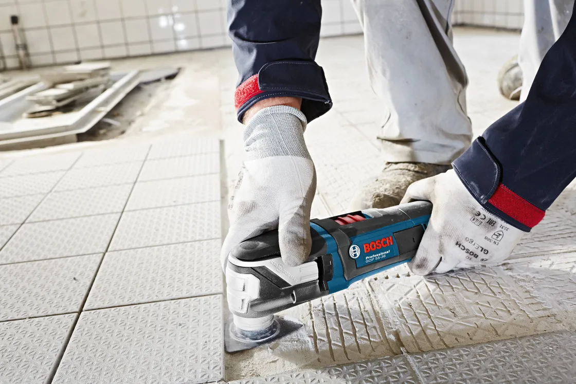 Brico Bosch Professional Multitool Gop 55-36 550W Hot