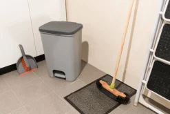 Brico Curver Pedaalemmer Essentials Lichtgrijs Antraciet 40L