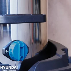 Brico Hyundai Nat/Droogzuiger 2000W Met Stopcontact Hot