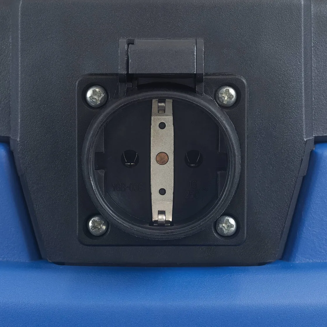 Brico Hyundai Nat/Droogzuiger 2000W Met Stopcontact 100L Best