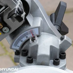 Brico Hyundai Verstek- En Afkortzaag + Accessoires Radiaal 1500W Sale