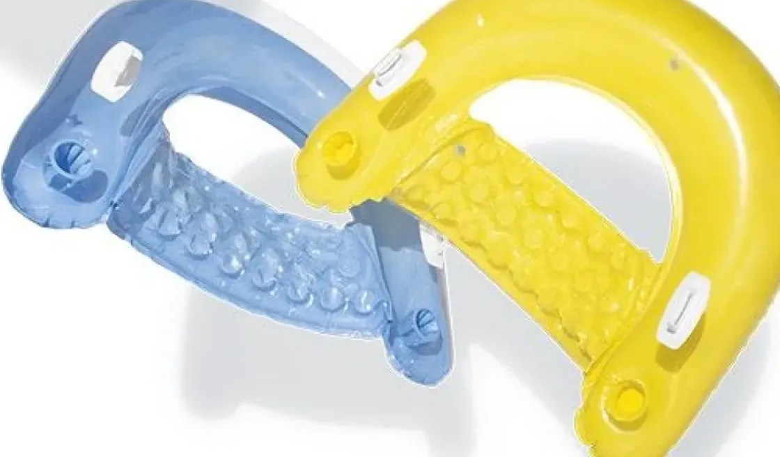 Intex Opblaasbare Ligstoel Glanzend Roze/Geel 137X122Cm-Brico