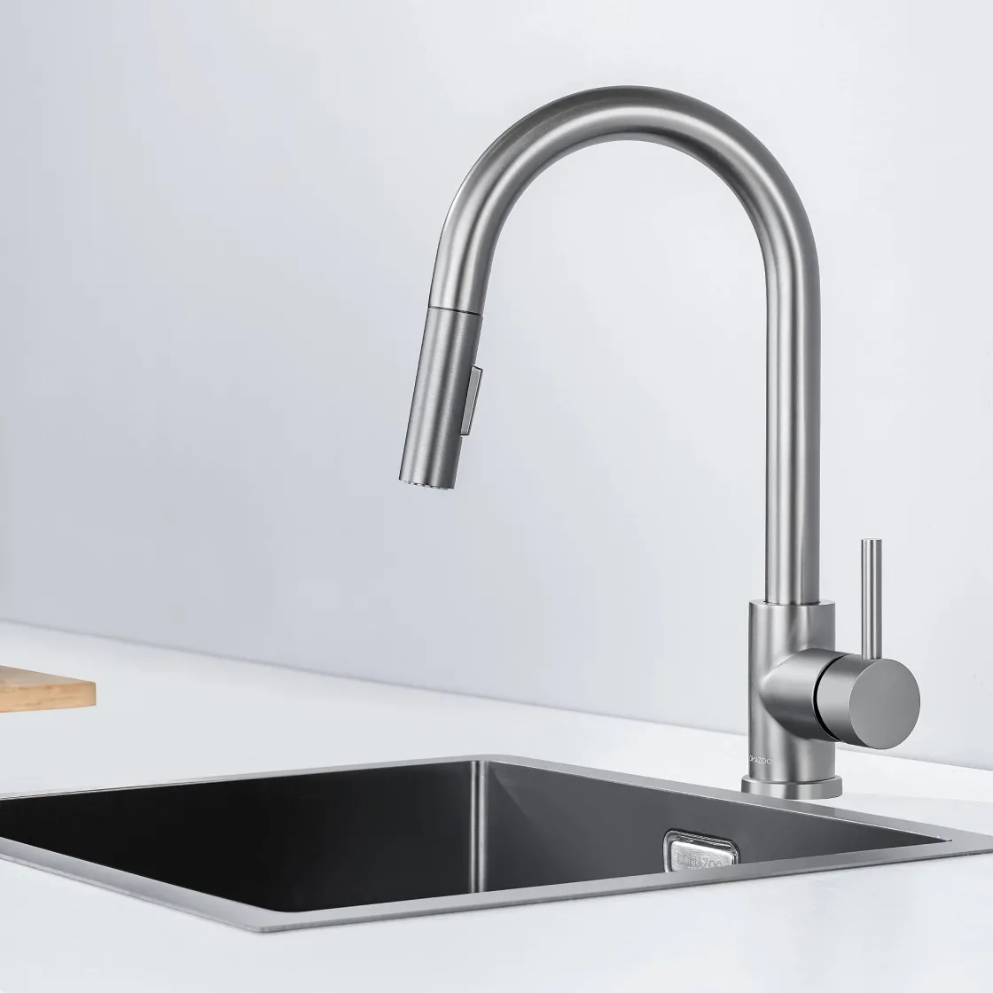 Brico Lomazoo Keukenkraan Met Uittrekbare Uitloop Mason Gun Metal Antraciet