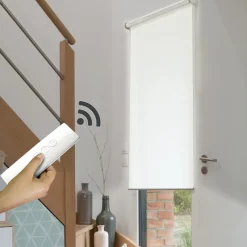 Madeco White Gemotoriseerd Verduisteringsrolgordijn E-Roll Wit Effen 180X250Cm-Brico Online