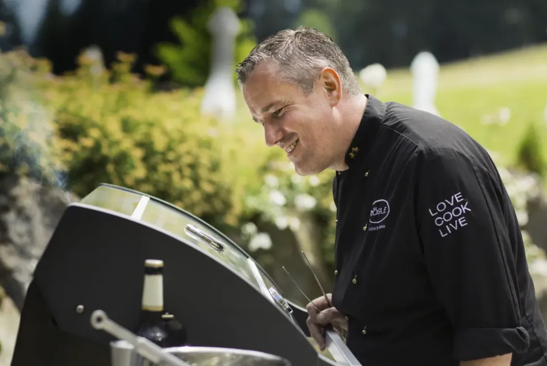 Rosle Gasbarbecue Videro G4-Sl 30Mbar 154X60X118Cm-Brico New